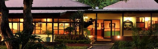 Maun Riley's Hotel