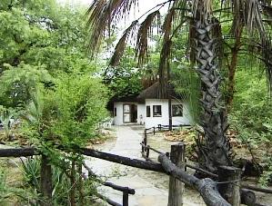 Nata Lodge garden